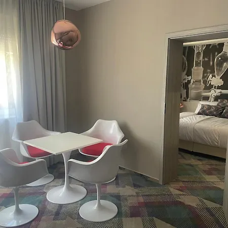 Science 4* Szeged